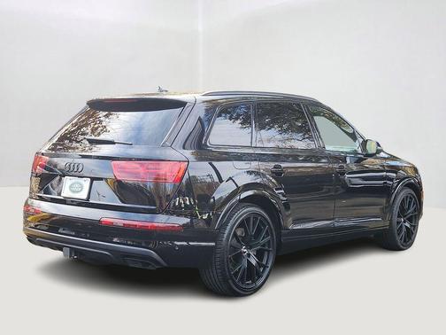 2019 Audi Q7 55 Prestige