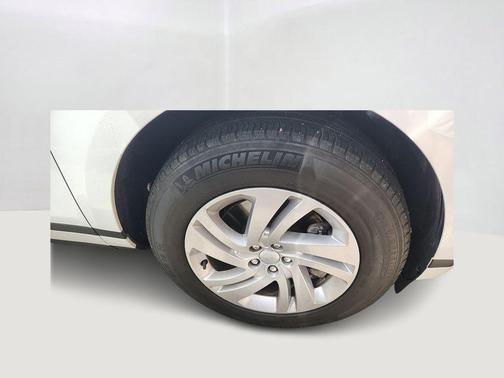 2024 Land Rover Range Rover Evoque Core S