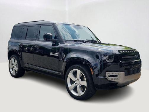 2025 Land Rover Defender 110 P400 X-Dynamic SE