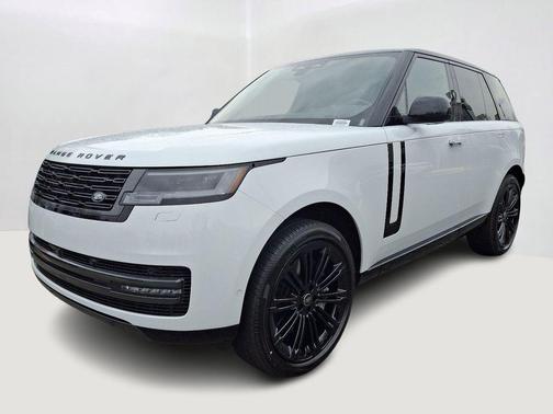 2025 Land Rover Range Rover P530 SE
