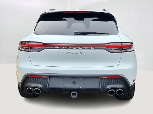 2022 Porsche Macan S