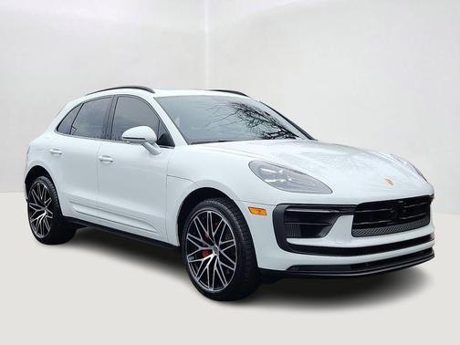 2022 Porsche Macan S