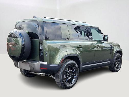 2026 Land Rover Defender P300 S