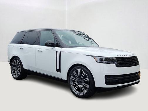 2025 Land Rover Range Rover P400 SE