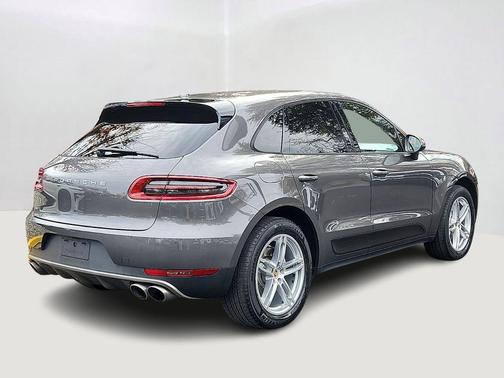 2015 Porsche Macan S