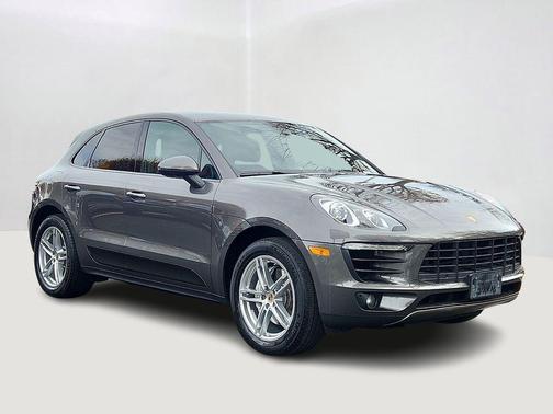 2015 Porsche Macan S