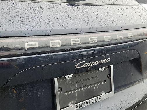 2022 Porsche Cayenne Cayenne