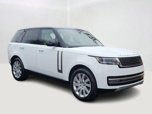 2025 Land Rover Range Rover P400 SE