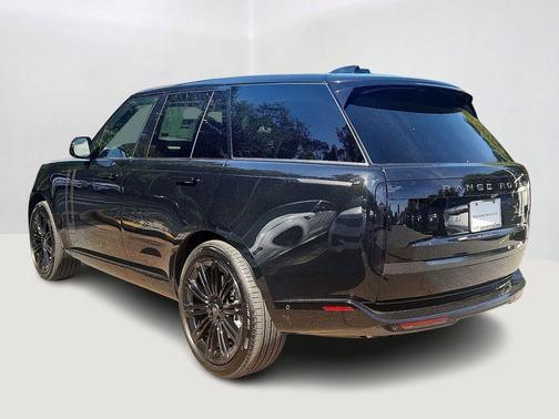 2025 Land Rover Range Rover P530 SE