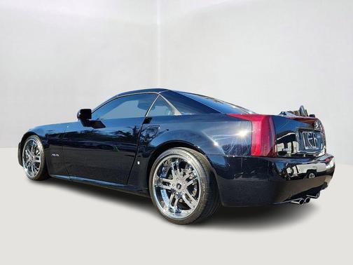 2004 Cadillac XLR Base