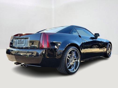 2004 Cadillac XLR Base