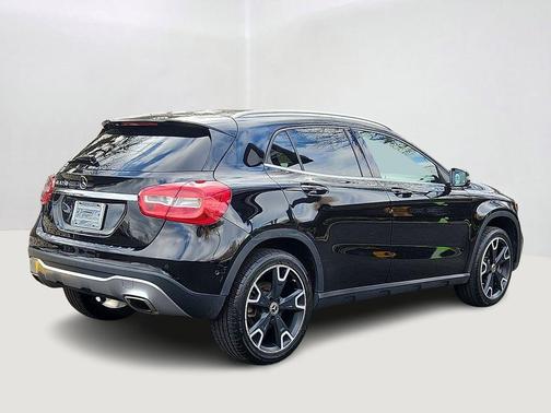 2018 Mercedes-Benz GLA 250 Base
