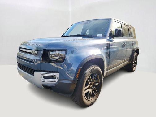 2025 Land Rover Defender 110 P300