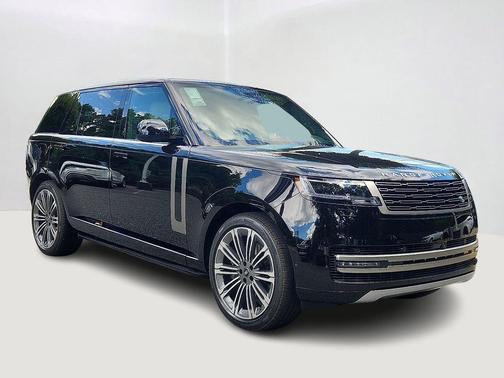 2025 Land Rover Range Rover P530 SE 7 Seat
