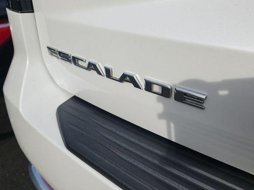 2021 Cadillac Escalade ESV Premium Luxury