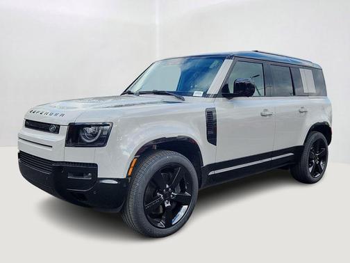 2026 Land Rover Defender P400 X-Dynamic SE