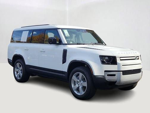 2025 Land Rover Defender 130 P300 S