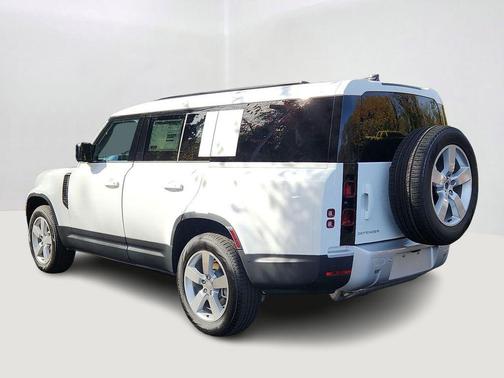 2025 Land Rover Defender 130 P300 S