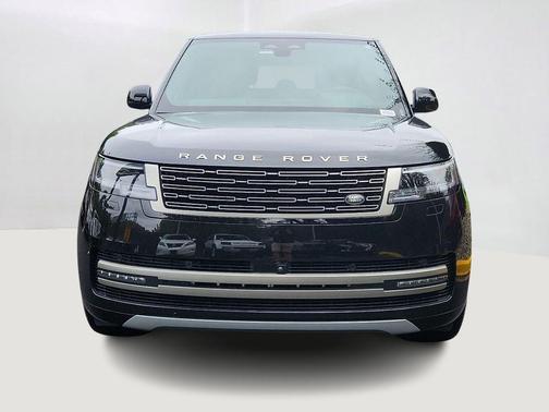 2025 Land Rover Range Rover P400 SE