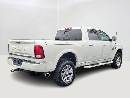 2018 RAM 2500 Limited Crew Cab 4x4 6'4' Box