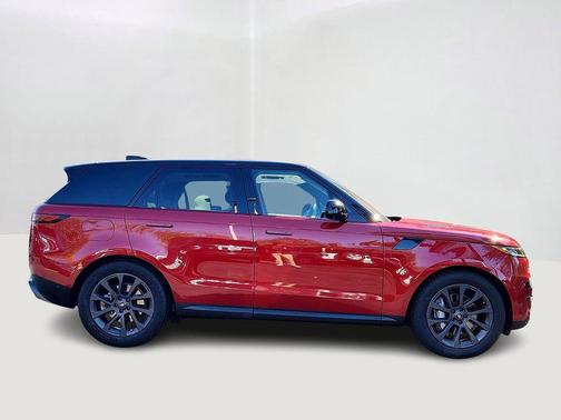 2023 Land Rover Range Rover Sport SE