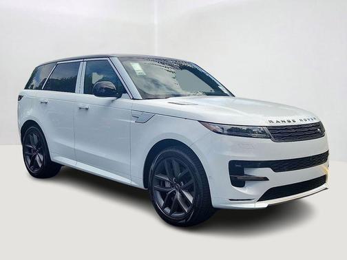 2025 Land Rover Range Rover Sport SE