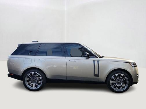 2025 Land Rover Range Rover P530 SE