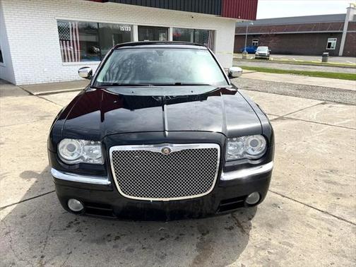 2005 Chrysler 300C Base