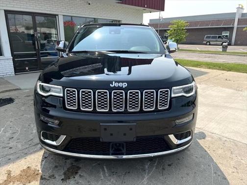 2019 Jeep Grand Cherokee Summit