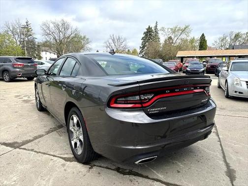 2015 Dodge Charger SXT