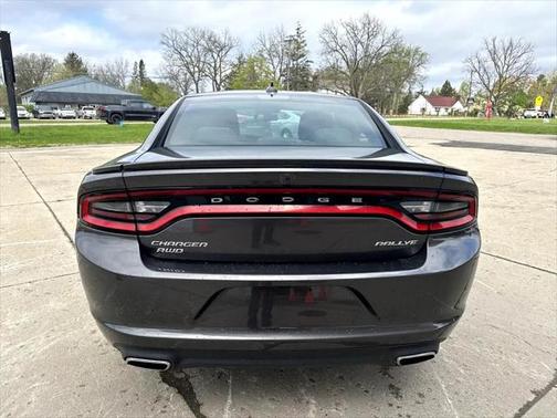 2015 Dodge Charger SXT