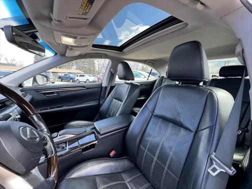 2016 Lexus ES 350 Base