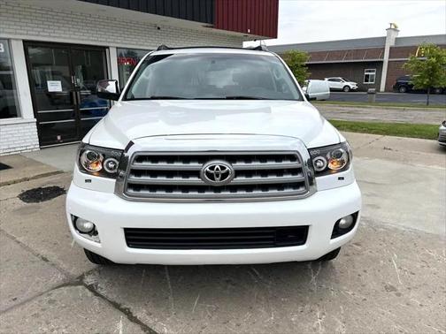 2010 Toyota Sequoia Platinum