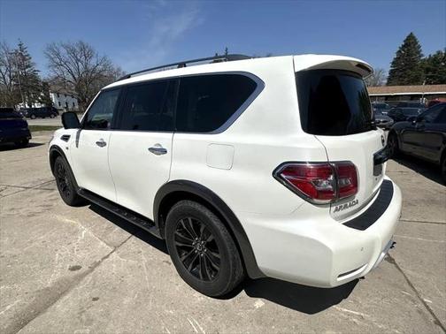 2017 Nissan Armada Platinum