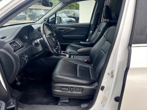 2020 Honda Pilot AWD Black Edition