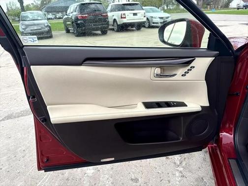 2016 Lexus ES 350 Base