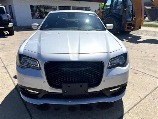 2022 Chrysler 300 S