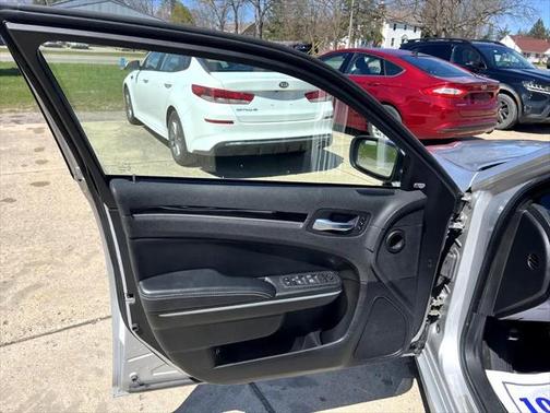 2022 Chrysler 300 S