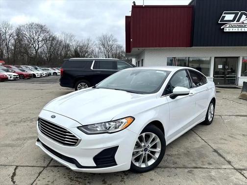 2020 Ford Fusion SE