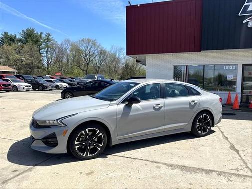 2022 Kia K5 GT-Line