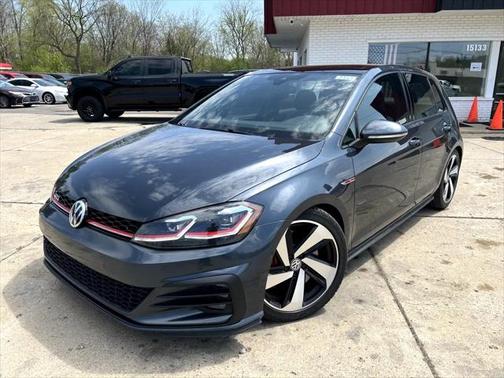 2018 Volkswagen Golf GTI 2.0T S 4-Door