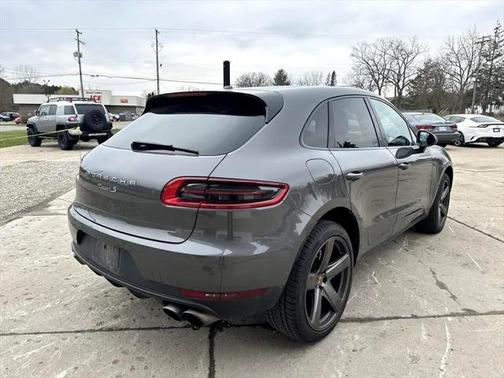 2016 Porsche Macan S
