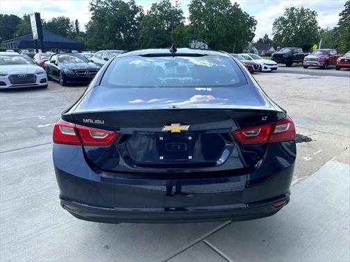 2017 Chevrolet Malibu 1LT