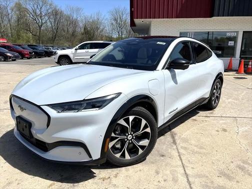 2022 Ford Mustang Mach-E Premium