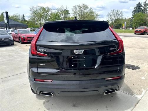 2021 Cadillac XT4 Luxury