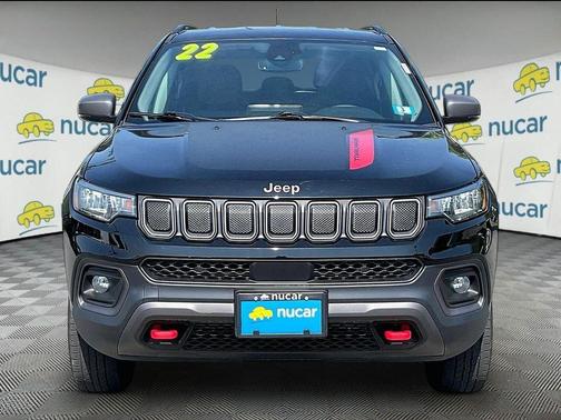 Black 2022 Jeep Compass Trailhawk