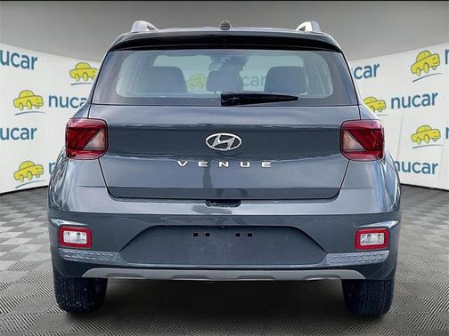 2024 Hyundai VENUE Limited