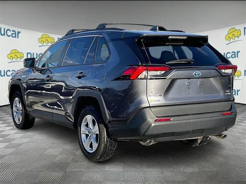 2020 Toyota RAV4 Hybrid XLE
