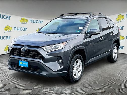 2020 Toyota RAV4 Hybrid XLE