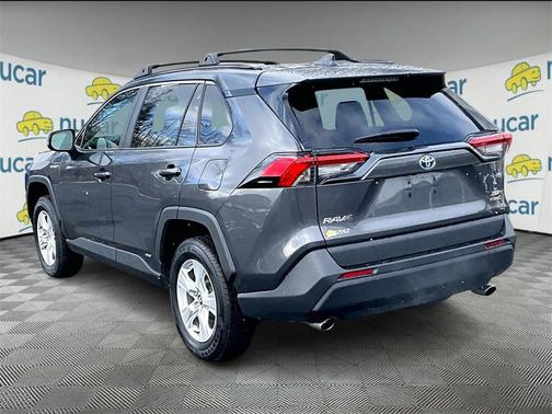 2020 Toyota RAV4 Hybrid XLE